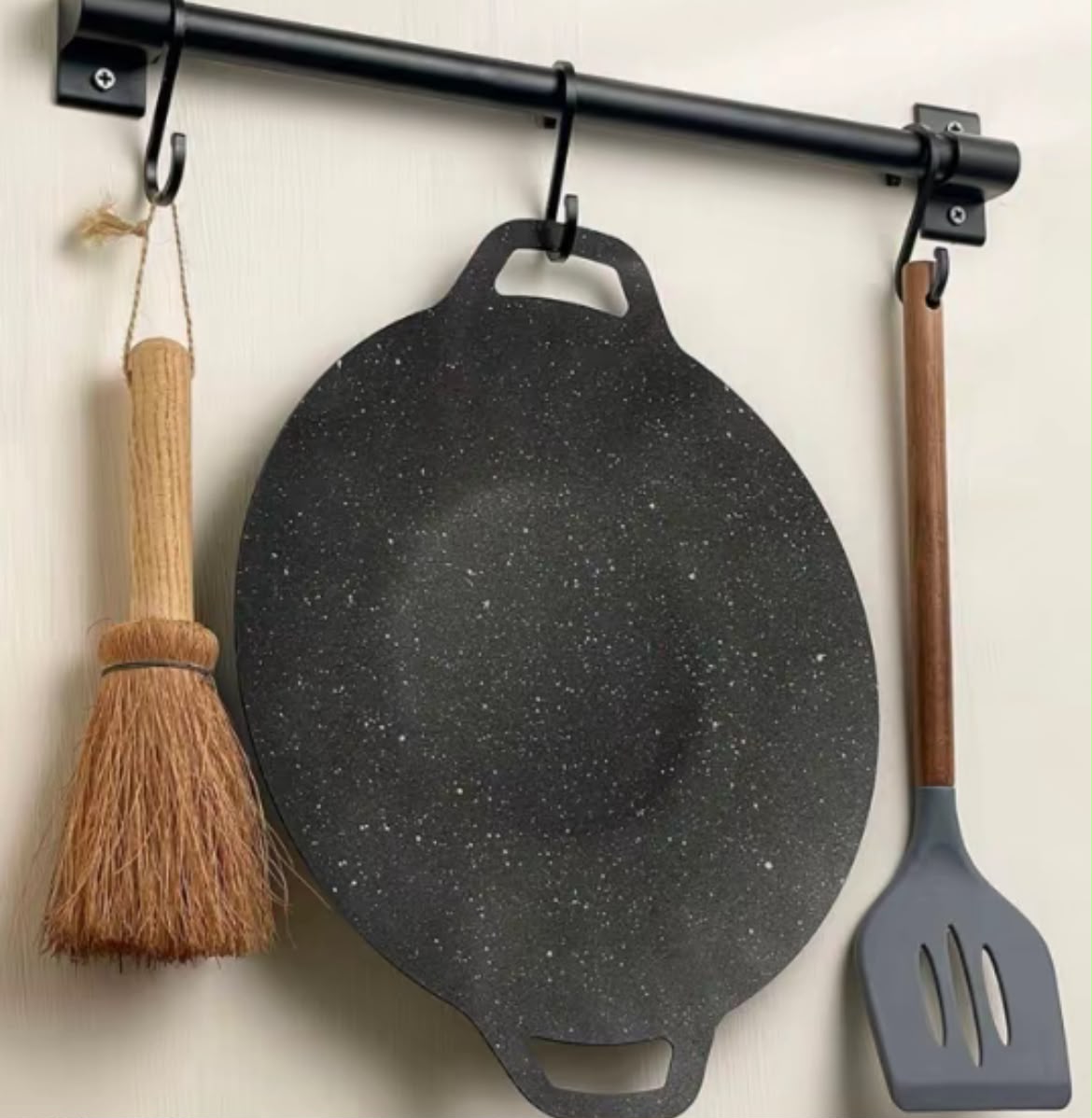 Sarten antiaderente  34cm  facil de limpiar  multiusos,compatible con cocina de inducción y con cocina de gas